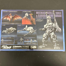 Load image into Gallery viewer, Godzilla vs. Mechagodzilla, Garuda, and Fire Rodan Makuhari Decisive Battle Version S.H.MonsterArts Action Figure