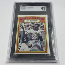 Load image into Gallery viewer, 1972 Topps Roberto Clemente IN ACTION #310 SGC 4