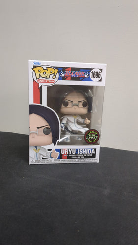 Bleach #1696 Uryu Ishida Limited Glow Chase edition Funko Pop