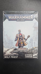Warhammer 40,000 Wolf Priest (Space Wolves)
