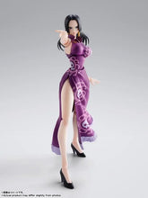 Load image into Gallery viewer, One Piece S.H.Figuarts Boa Hancock (Marineford) Action Figure