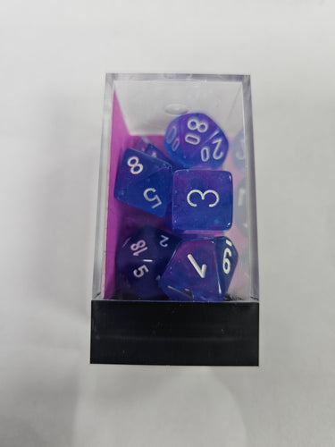 Chessex Nebula aura/White 7 pc die set