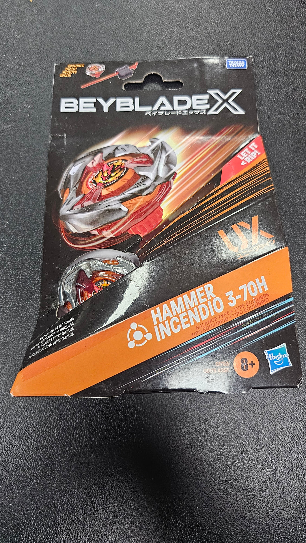 Beyblade X Hammer Incendio 3-70H UX Starter Pack Set