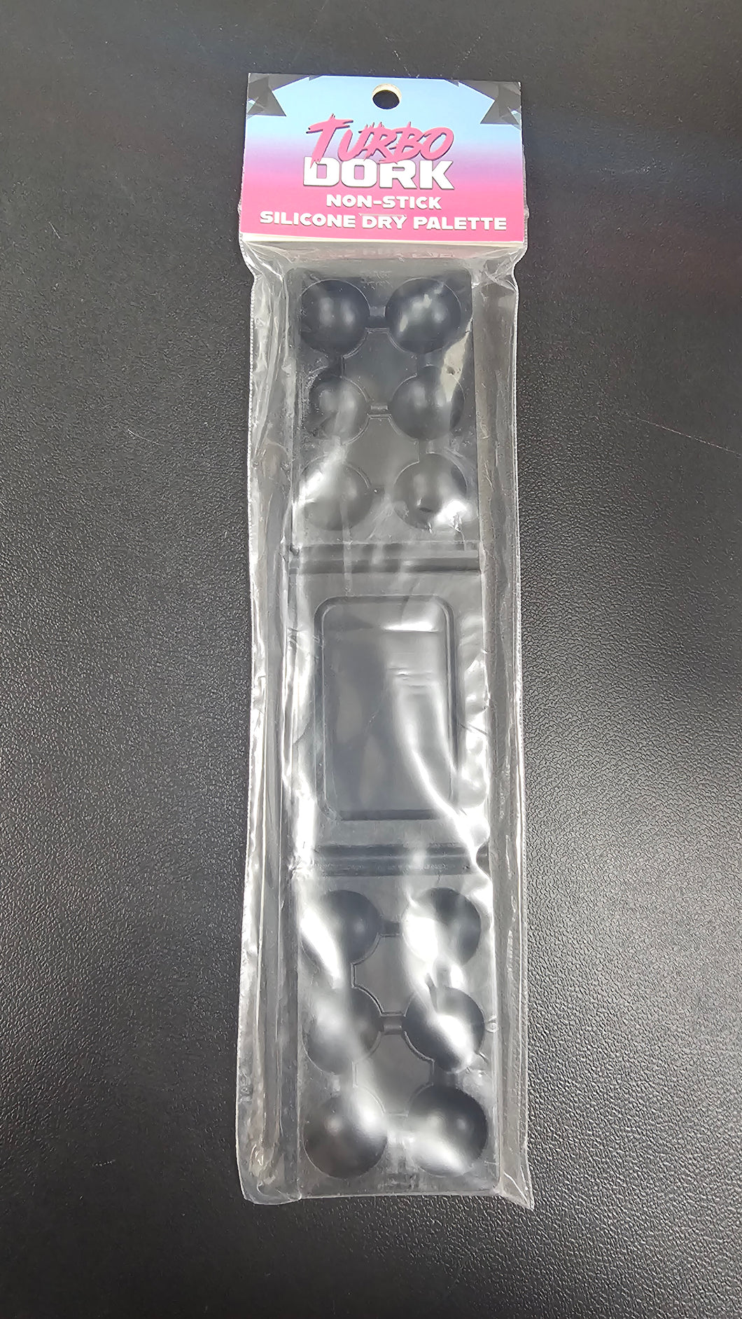 Turbo Dork non-stick silicone dry palette Black