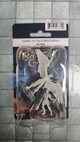 Dungeon and Dragons Dame Aylin and Minthara minatures Baldur's Gate