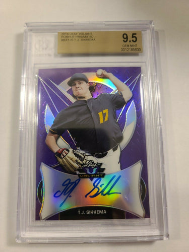 2019 Leaf Valiant Draft TJ SIKKEMA Purple Prismatic RC Auto /15 Yankees BGS 9.5